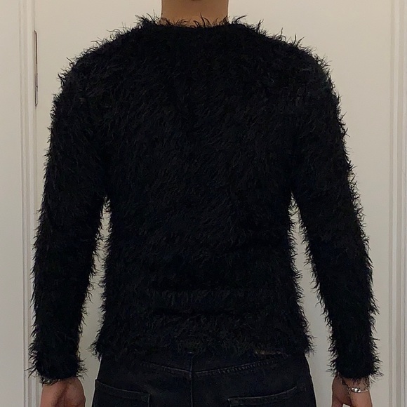Furry / Fuzzy long sleeve knit top - Picture 7 of 9